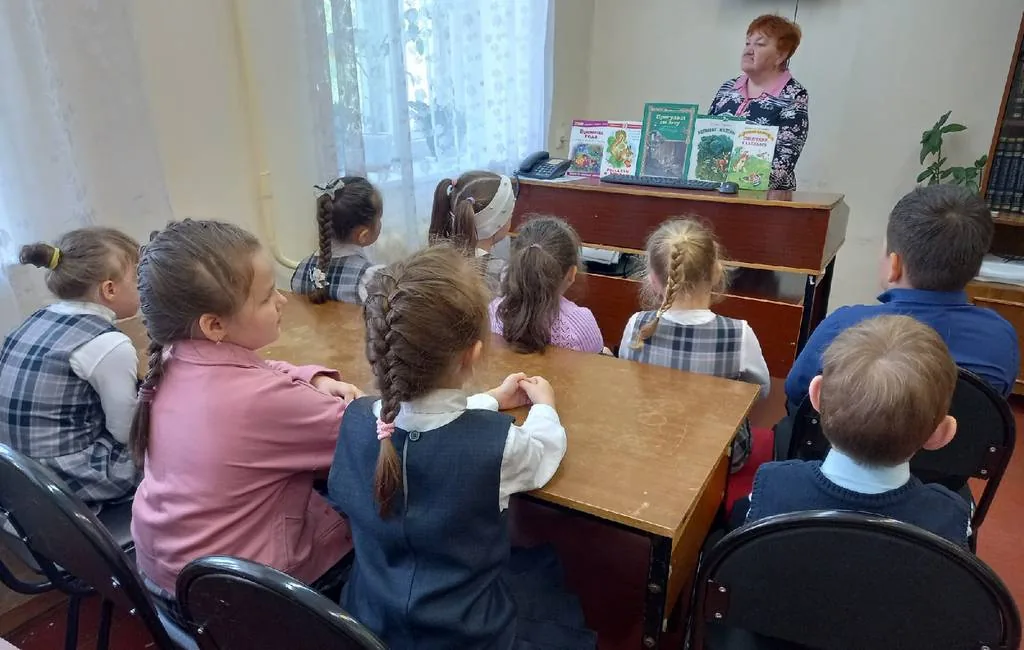 Час природы "Травка зеленеет, солнышко блестит"